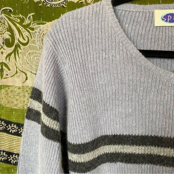 Vintage 90's Light Blue Spin Cropped Ramie Blend Stripped Sweater Size Medium - Picture 6 of 13